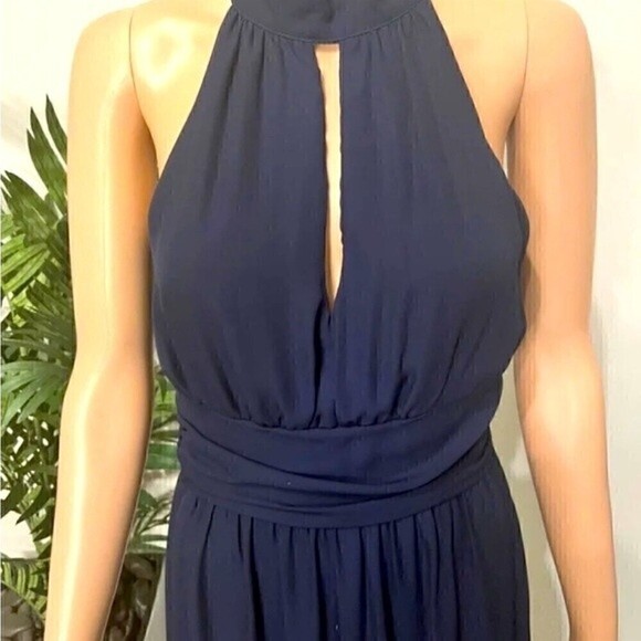Venus Maxi Blue Navy Y89543-2-MTBL	KEY HOLE DETAIL DRESS - Dress size 2 - Picture 3 of 13